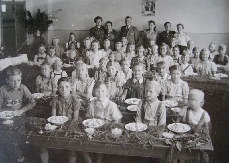 80 Jahre Grundschule